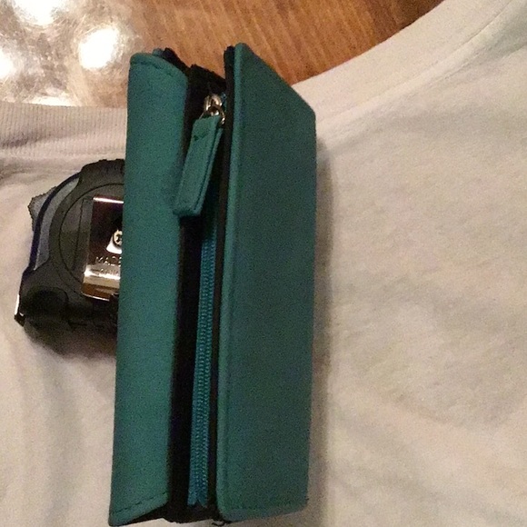 Wallet - Picture 3 of 6